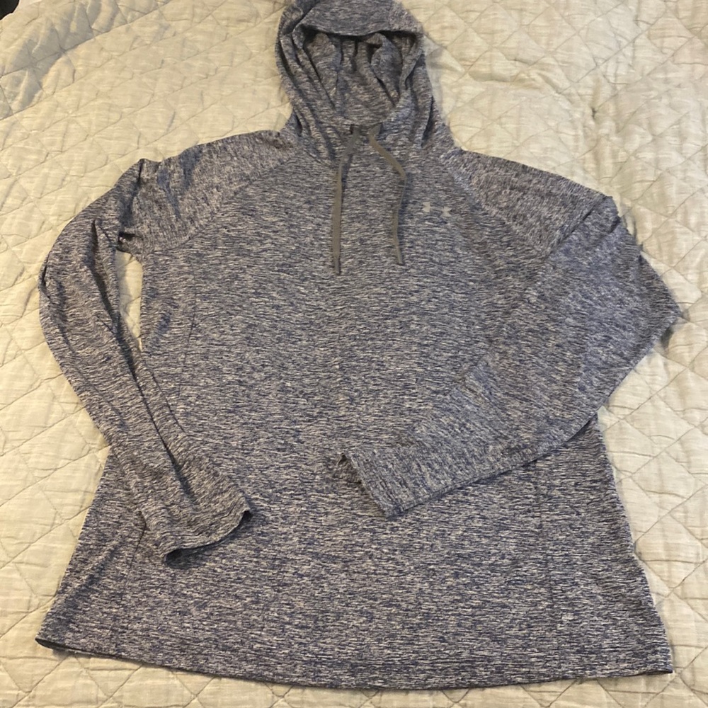 Under armour sweatshirt